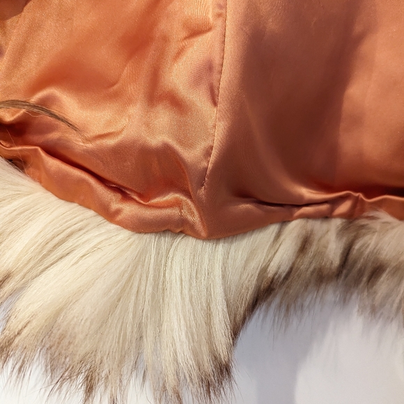 Real Fur Vest, Size 42 - Picture 10 of 11